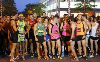 Més de mil atletes participen a la Night Running Series Terrassa